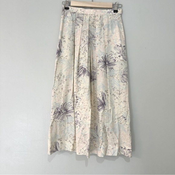 Pendleton Dresses & Skirts - Pendleton Vintage Pleated Pastel Floral Floral Cream Maxi Skirt Women’s size 6
